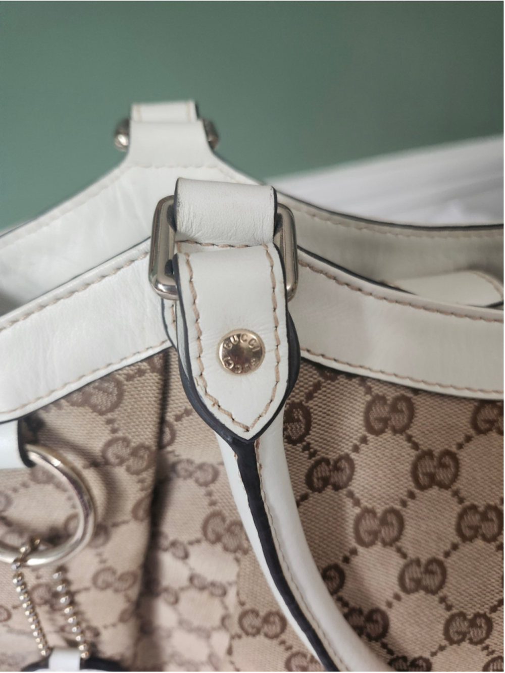 Gucci GG Canvas Shoulder Bag One Size Beige and White - Picture 3 of 12